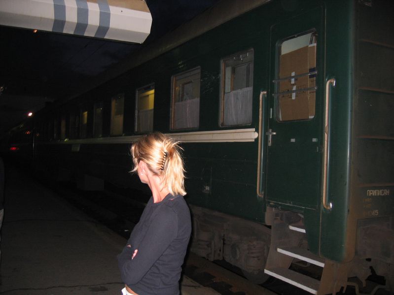 Irkutsk - Train arrives